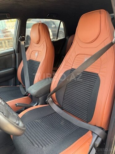Toyota Corolla 2005, 335,500 km - 1.4 l - Sumqayıt