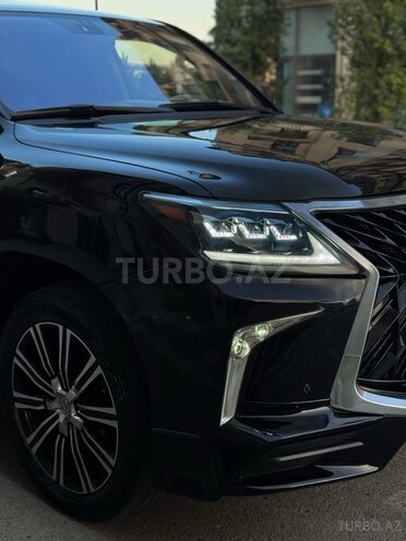 Lexus LX 570 2008, 200,000 km - 5.7 л - Bakı