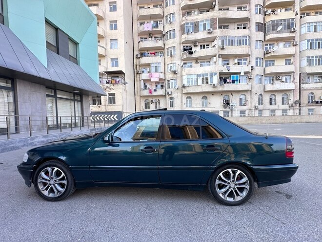 Mercedes C 180 1996, 287,000 km - 1.8 l - Bakı
