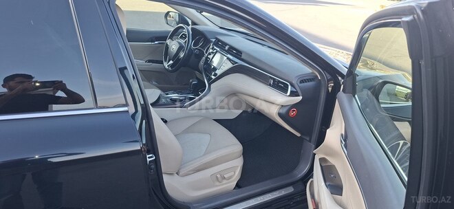 Toyota Camry 2018, 121,963 km - 2.5 l - Bakı