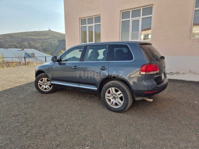 Volkswagen Touareg 2003, 331,889 km - 3.2 l - Lerik