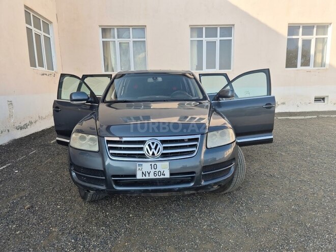Volkswagen Touareg 2003, 331,889 km - 3.2 l - Lerik
