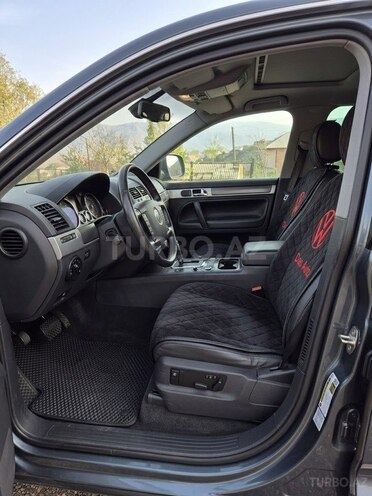 Volkswagen Touareg 2003, 331,889 km - 3.2 l - Lerik