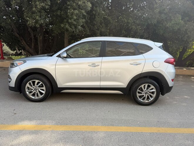 Hyundai Tucson 2016, 117,228 km - 2.0 л - Bakı