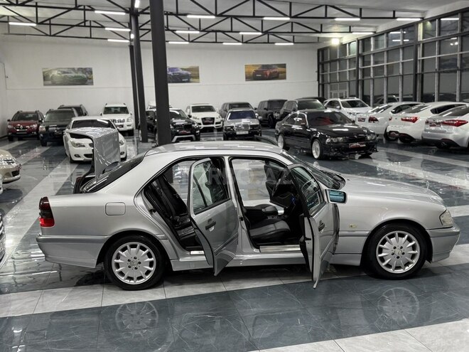 Mercedes C 200 2000, 264,000 km - 2.0 l - Sumqayıt