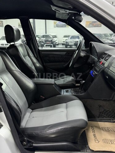 Mercedes C 200 2000, 264,000 km - 2.0 l - Sumqayıt