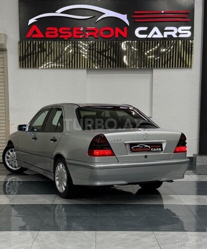 Mercedes C 200 2000, 264,000 km - 2.0 l - Sumqayıt