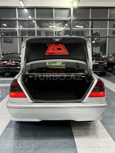 Mercedes C 200 2000, 264,000 km - 2.0 l - Sumqayıt