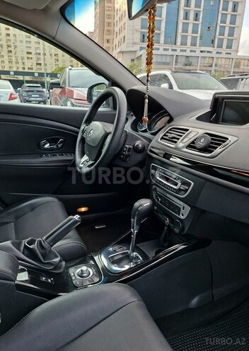 Renault Megane 2013, 278,000 km - 1.5 л - Bakı