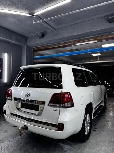 Toyota Land Cruiser 2014, 220,000 km - 4.6 l - Bakı