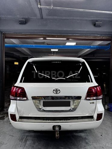 Toyota Land Cruiser 2014, 220,000 km - 4.6 l - Bakı