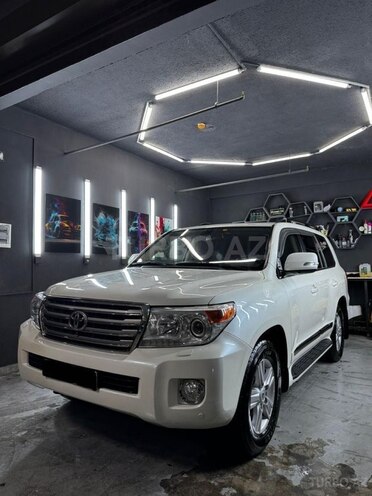 Toyota Land Cruiser 2014, 220,000 km - 4.6 l - Bakı