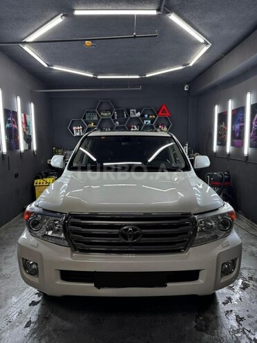 Toyota Land Cruiser 2014, 220,000 km - 4.6 l - Bakı