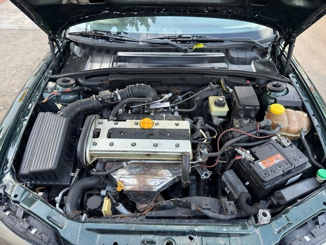 Opel Vectra 1999, 178,900 km - 2.0 l - Qazax
