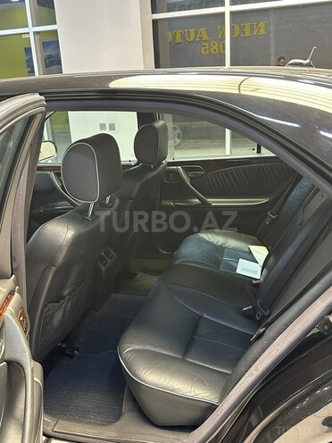 Mercedes E 280 2001, 250,000 km - 2.8 l - Sumqayıt