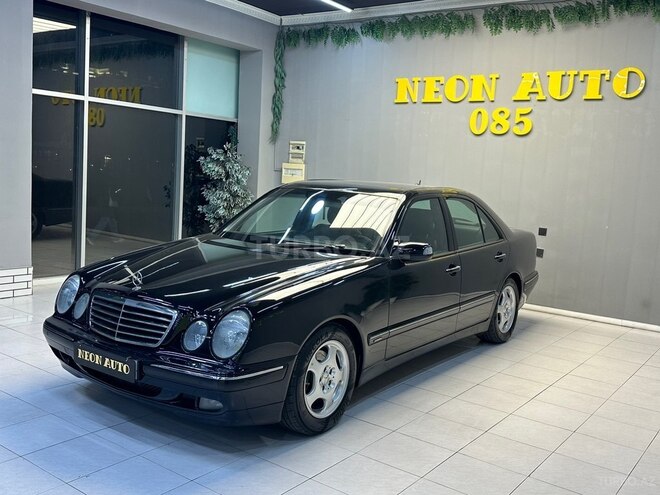 Mercedes E 280 2001, 250,000 km - 2.8 l - Sumqayıt