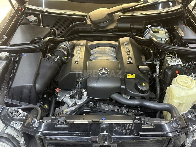 Mercedes E 280 2001, 250,000 km - 2.8 l - Sumqayıt
