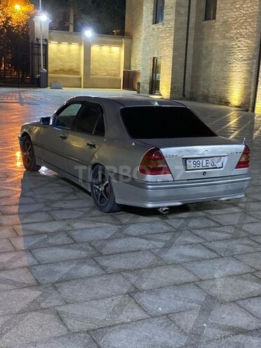 Mercedes C 220 1995, 224,747 km - 2.2 л - Bakı