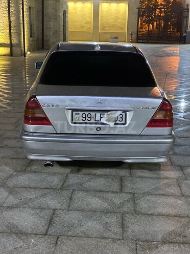 Mercedes C 220 1995, 224,747 km - 2.2 л - Bakı