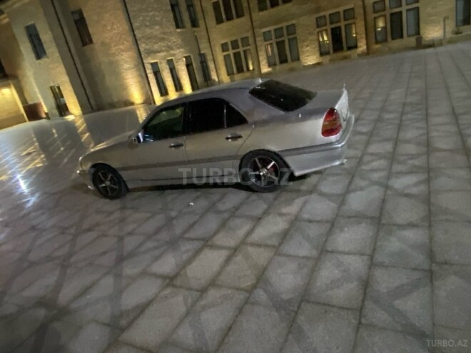 Mercedes C 220 1995, 224,747 km - 2.2 л - Bakı
