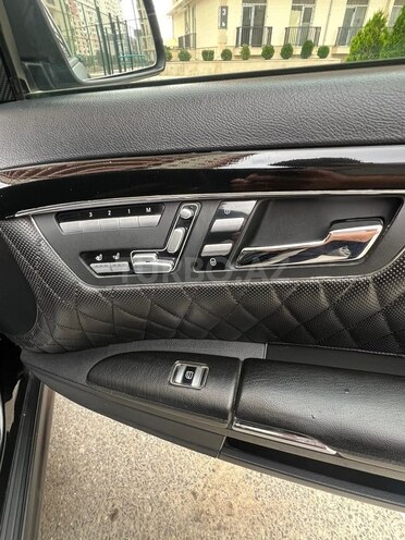 Mercedes S 550 2006, 346,000 km - 5.5 л - Bakı