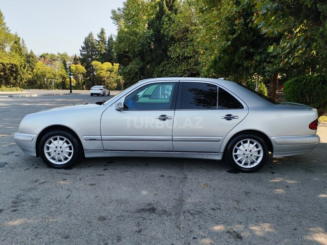Mercedes E 240 2001, 315,715 km - 2.4 l - Ağdam