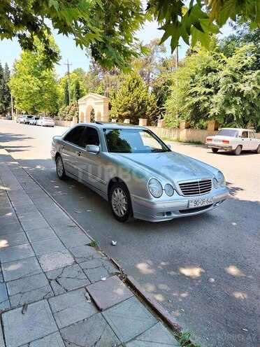 Mercedes E 240 2001, 315,715 km - 2.4 l - Ağdam