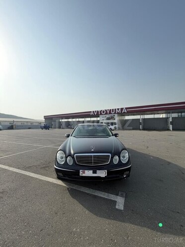 Mercedes E 320 2002, 289,600 km - 3.2 l - Bakı