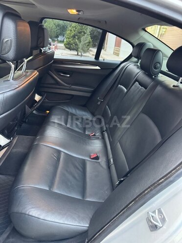 BMW 528 2014, 270,000 km - 2.0 л - Bakı