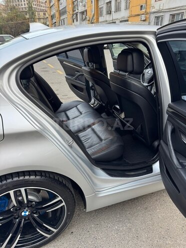 BMW 528 2014, 270,000 km - 2.0 л - Bakı