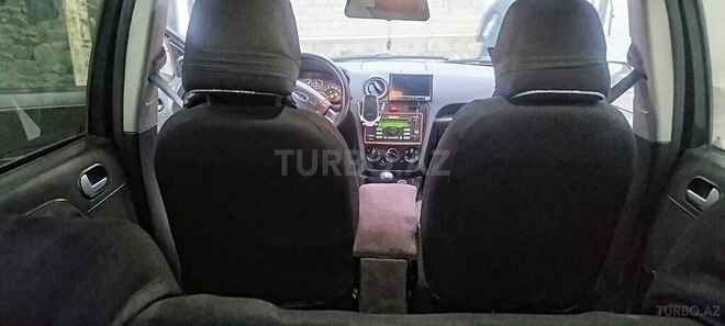Ford Fusion 2008, 584,000 km - 1.4 l - Şəki