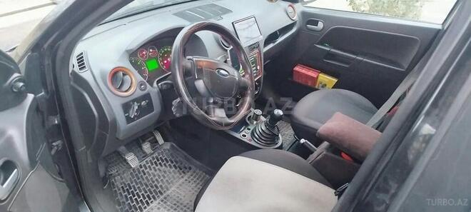 Ford Fusion 2008, 584,000 km - 1.4 l - Şəki