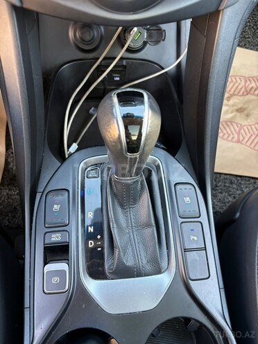 Hyundai Santa Fe 2013, 204,000 km - 2.0 л - Bakı