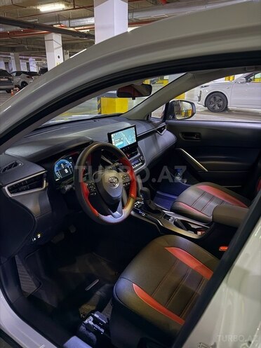 Toyota Corolla Cross 2025, 19,000 km - 2.0 l - Bakı
