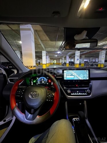 Toyota Corolla Cross 2025, 19,000 km - 2.0 l - Bakı