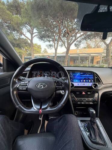 Hyundai Elantra 2017, 117,482 km - 1.6 л - Bakı