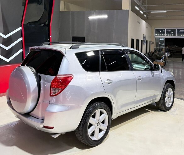 Toyota RAV4 2005, 214,000 km - 2.4 л - Sumqayıt