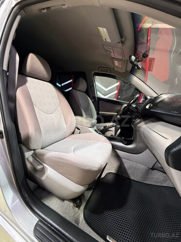 Toyota RAV4 2005, 214,000 km - 2.4 л - Sumqayıt