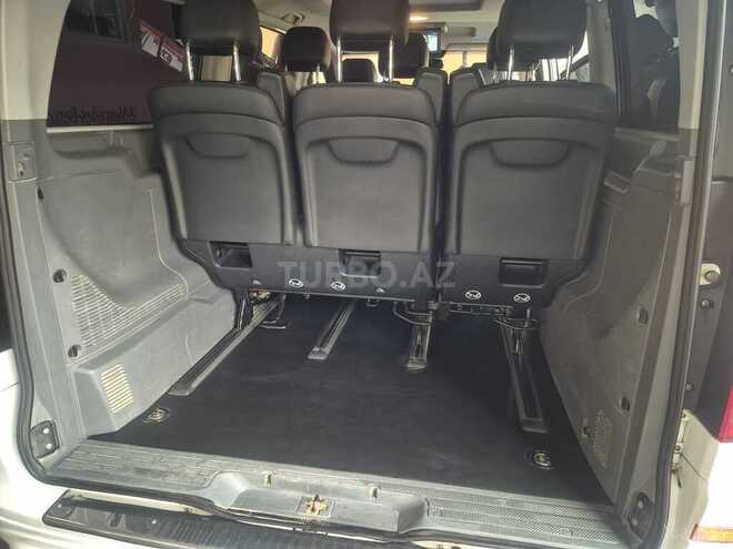 Mercedes  2009, 270,000 km - 2.1 l - Naftalan