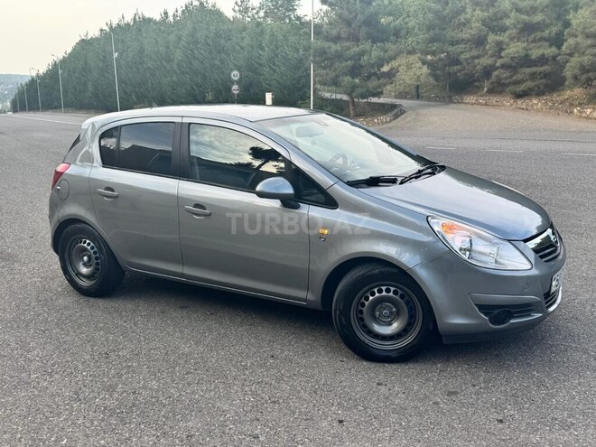 Opel Corsa 2010, 283,000 km - 1.3 l - Sumqayıt