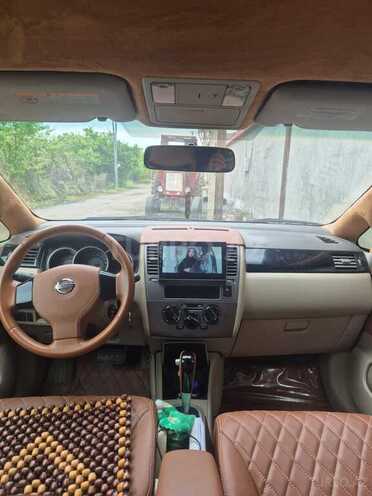 Nissan Tiida 2007, 249,000 km - 1.8 l - Quba