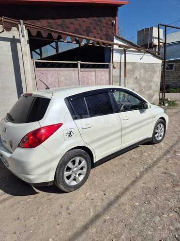 Nissan Tiida 2007, 249,000 km - 1.8 l - Quba