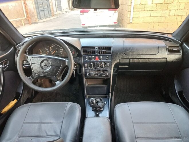 Mercedes C 200 1998, 328,987 km - 2.0 л - Bakı