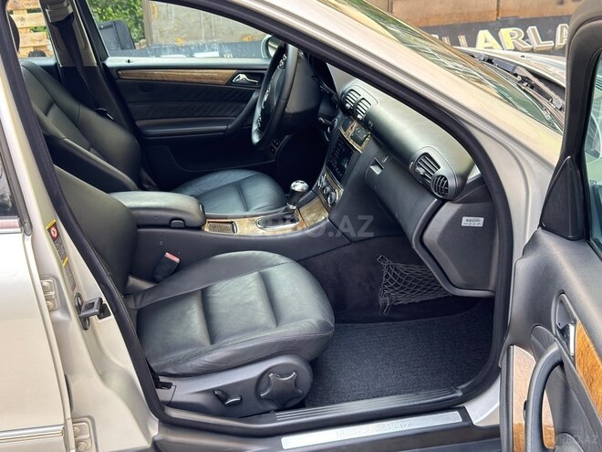 Mercedes C 230 2005, 191,000 km - 1.8 l - Bakı