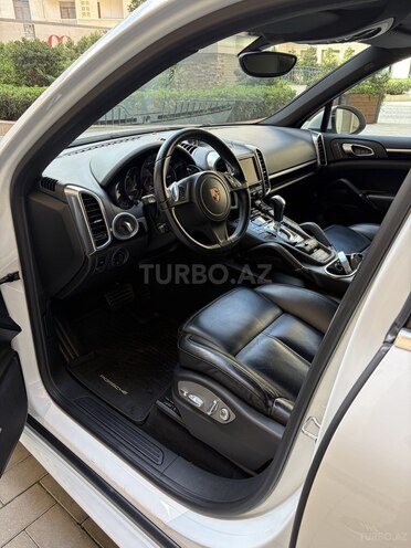 Porsche Cayenne 2013, 105,432 km - 3.6 л - Bakı