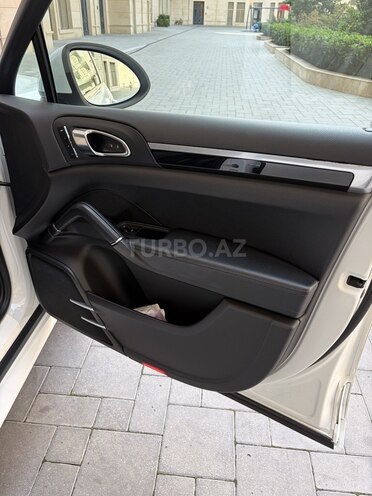 Porsche Cayenne 2013, 105,432 km - 3.6 л - Bakı