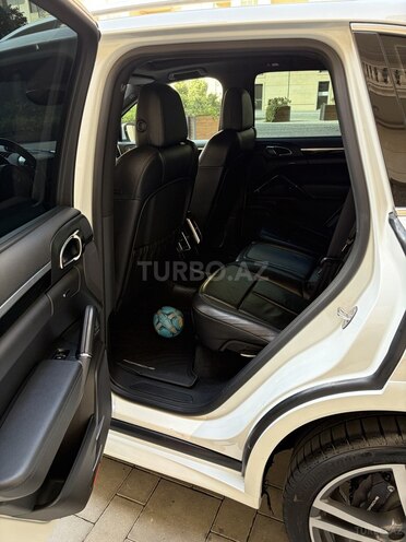 Porsche Cayenne 2013, 105,432 km - 3.6 л - Bakı