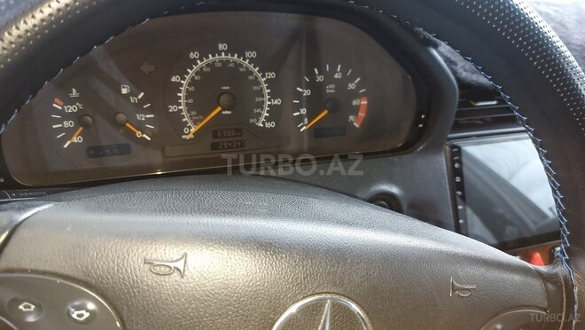 Mercedes C 230 1999, 294,347 km - 2.3 л - Bakı