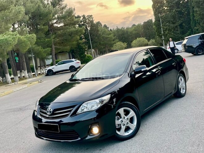 Toyota Corolla 2012, 255,000 km - 1.6 л - Sumqayıt