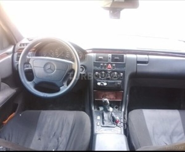 Mercedes E 200 1995, 345,853 km - 2.0 л - Bakı